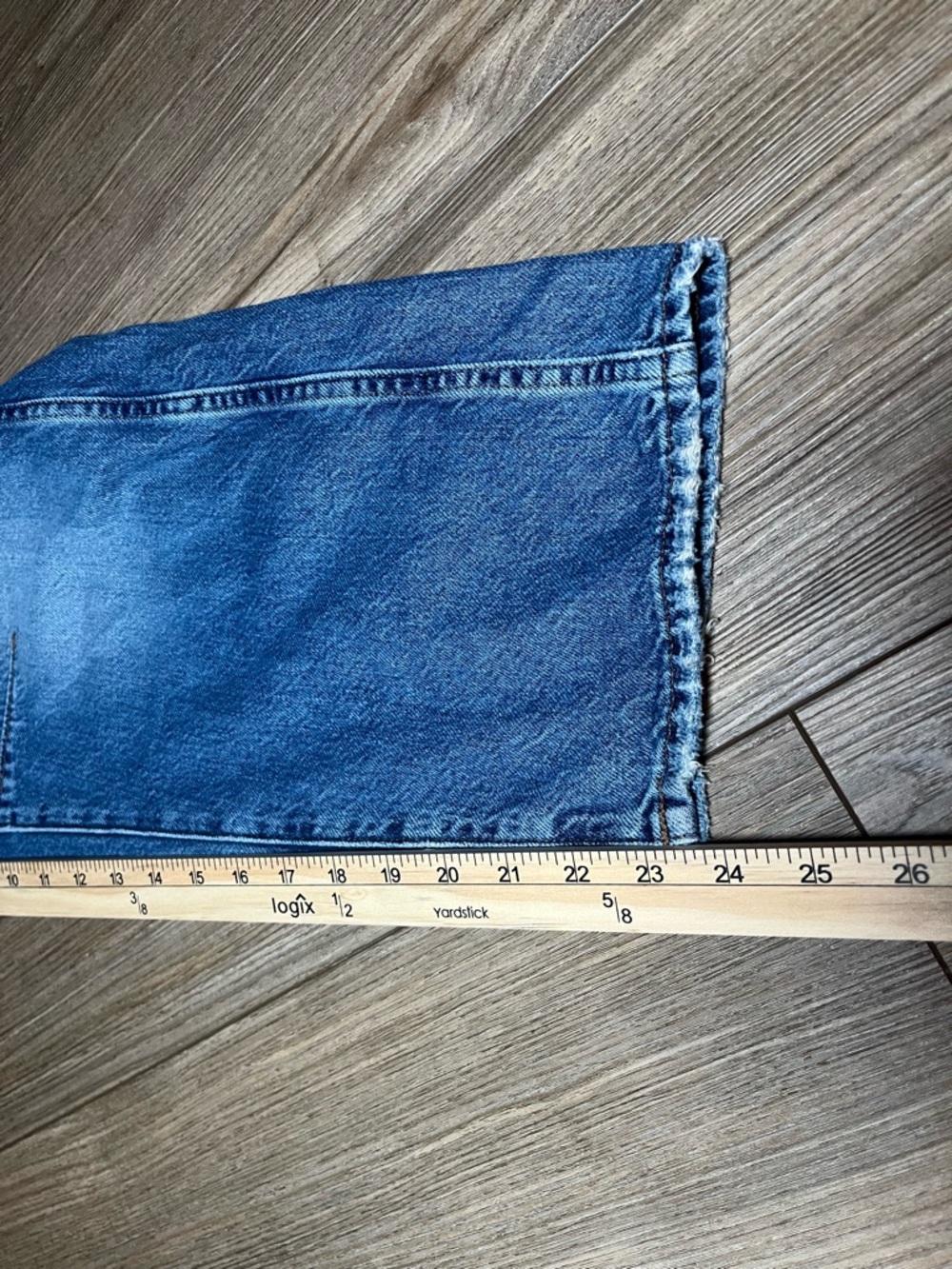 Madewell The Darted Barrel Leg Jean in Medium Wash Women’s 28P - Picture 13 of 13
